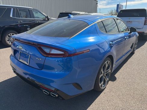 Used 2019 Kia Stinger GT2 image 3
