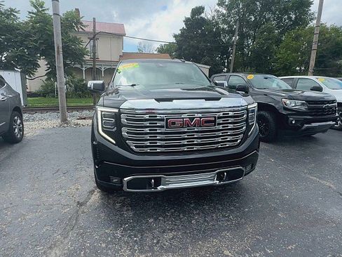 Used 2022 GMC Sierra 1500 Denali image 9