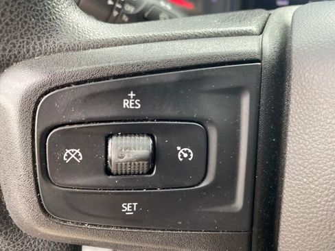 Used 2021 Chevrolet Silverado 1500 Custom AWD/4WD image 19