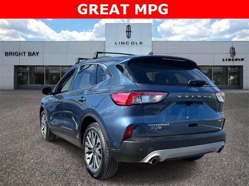 Used 2020 Ford Escape Titanium w/ Titanium Premium Package 2.0 image 5