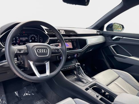 Used 2025 Audi Q3 2.0T Premium w/ Convenience Package AWD/4WD image 15