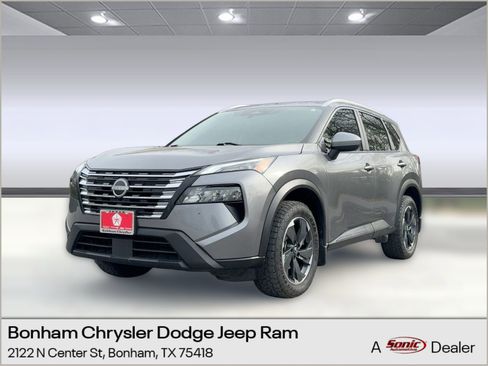 Used 2024 Nissan Rogue SV w/ SV Premium Package image 1