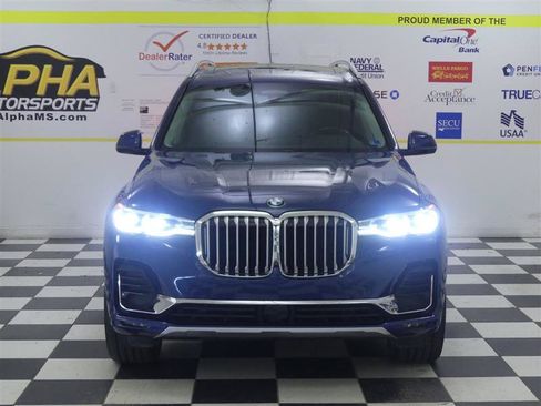 Used 2019 BMW X7 xDrive40i w/ Premium Package AWD/4WD image 2