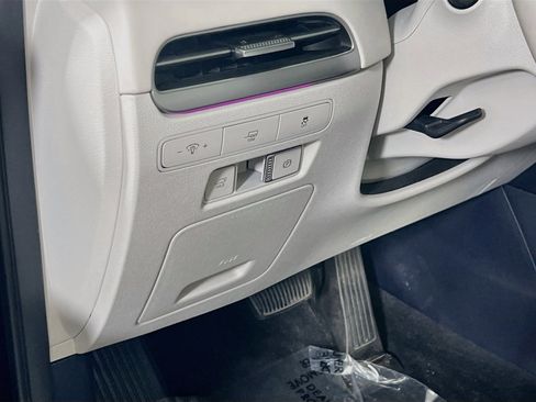 Used 2024 Hyundai Palisade Limited image 10