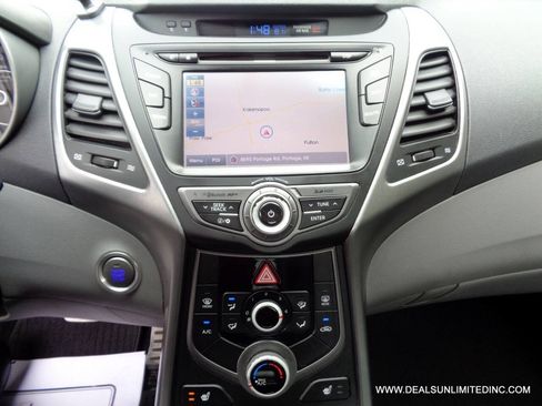 Used 2016 Hyundai Elantra Sport w/ Option Group 03 FWD image 11