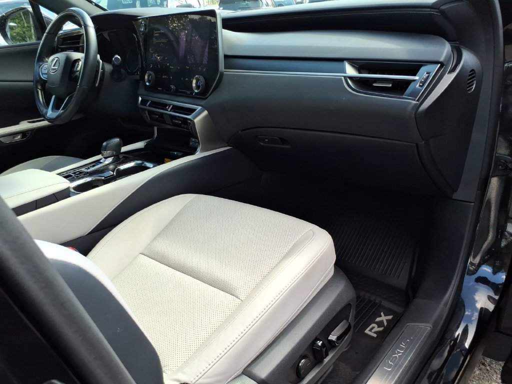 Used 2024 Lexus RX 350 Premium w/ Accessory Package (Z1) AWD/4WD image 9