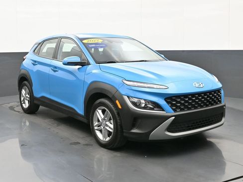 Certified 2022 Hyundai Kona SE image 1