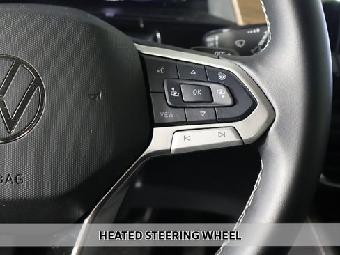 Used 2025 Volkswagen Atlas SE image 7