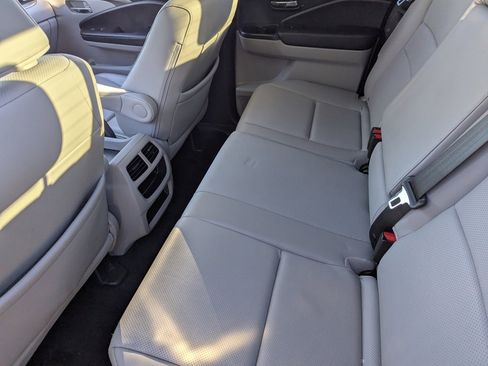 Used 2019 Honda Ridgeline RTL-T image 15