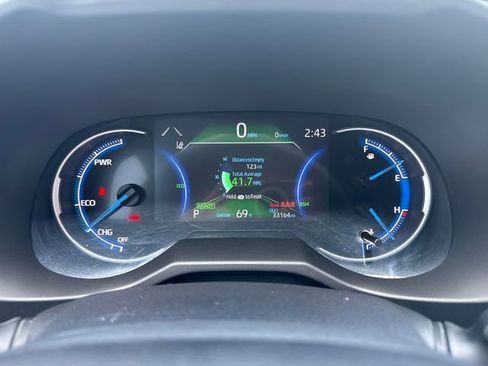 Used 2020 Toyota RAV4 XSE AWD/4WD image 25