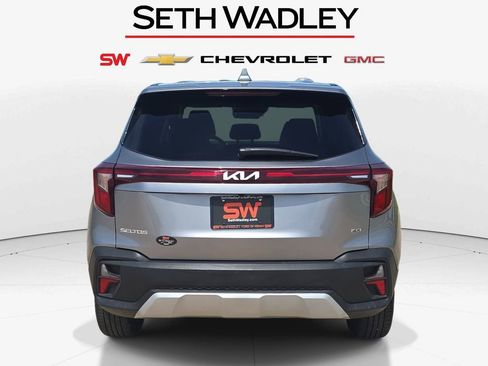 Used 2026 Kia Seltos LX AWD/4WD image 7