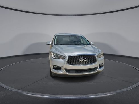 Used 2018 INFINITI QX60 FWD image 3