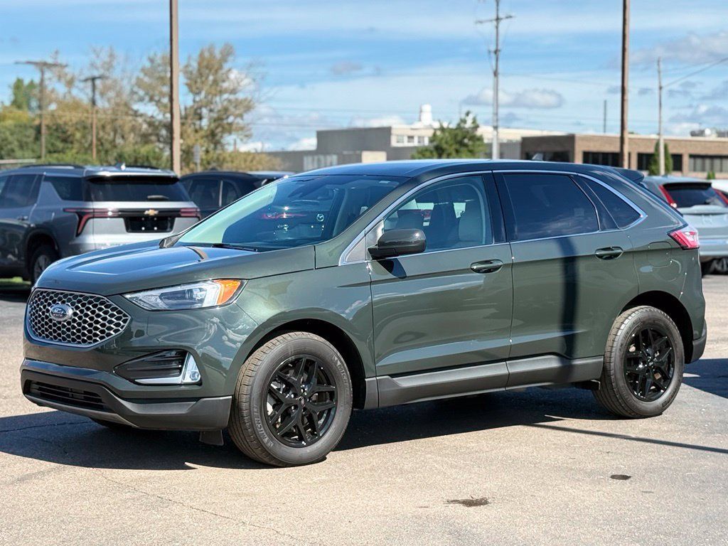 Used 2023 Ford Edge SEL w/ Convenience Package AWD/4WD image 40