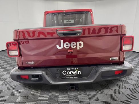 Used 2022 Jeep Gladiator Overland w/ Popular Equipment Package AWD/4WD image 5