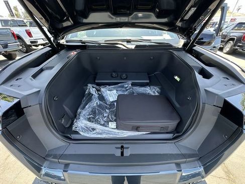 New 2026 GMC Sierra EV Elevation image 31