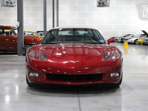 Used 2008 Chevrolet Corvette Convertible w/ Preferred Equipment Group RWD image 35