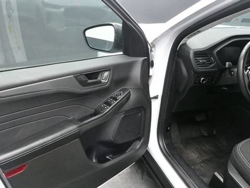 Used 2023 Ford Escape Active w/ Tech Pack #1 AWD/4WD image 17
