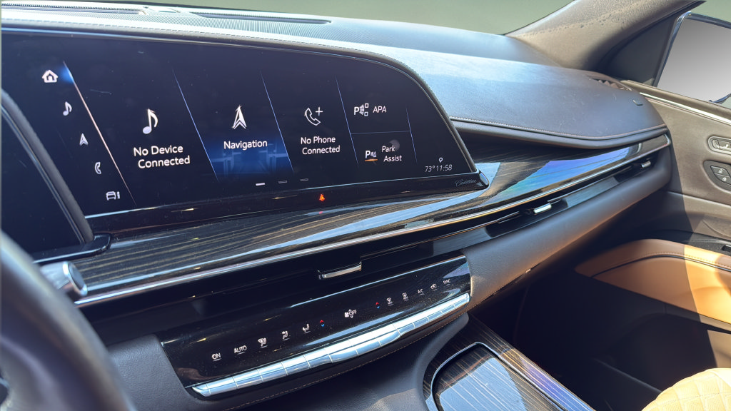 Used 2021 Cadillac Escalade Sport AWD/4WD image 34