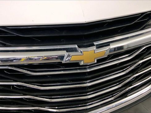 Used 2023 Chevrolet Malibu LT image 28