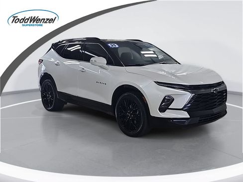 Used 2025 Chevrolet Blazer RS w/ Driver Confidence II Package AWD/4WD image 1