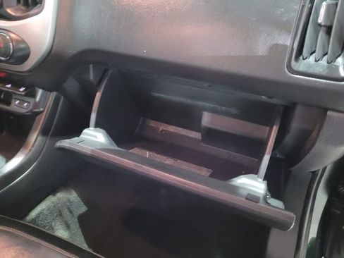 Used 2015 Chevrolet Colorado LT w/ Luxury Package image 53