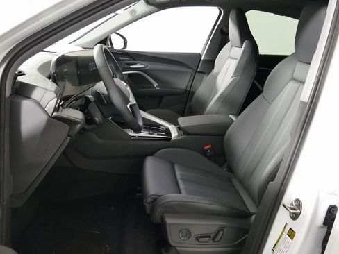 New 2025 Audi Q5 Premium Plus image 14