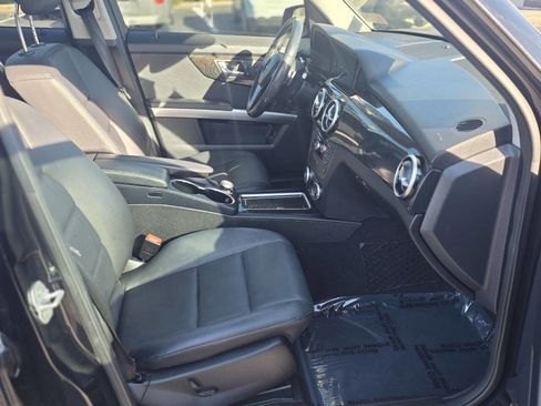 Used 2015 Mercedes-Benz GLK 350 GLK 350 4MATIC AWD 4dr SUV image 10