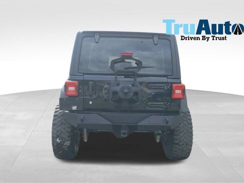 Used 2022 Jeep Wrangler Unlimited Sport AWD/4WD image 5