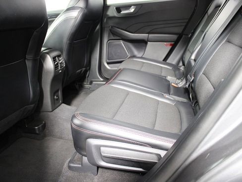 Used 2025 Ford Escape ST-Line image 30