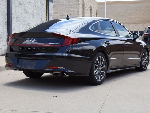 Used 2021 Hyundai Sonata Limited FWD image 3
