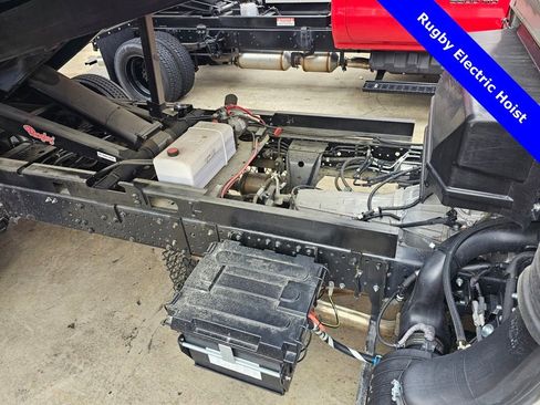 New 2024 Chevrolet Low Cab Forward image 9