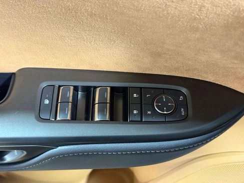 Used 2023 Lexus RZ 450e Premium image 20