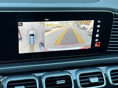 Used 2022 Mercedes-Benz GLE 350 4MATIC image 25