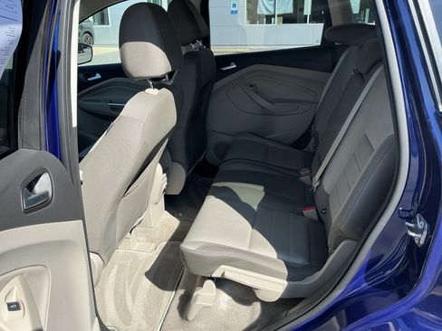 Used 2016 Ford Escape SE AWD/4WD image 16
