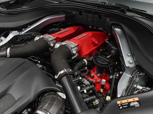 Certified 2023 Ferrari Roma image 33