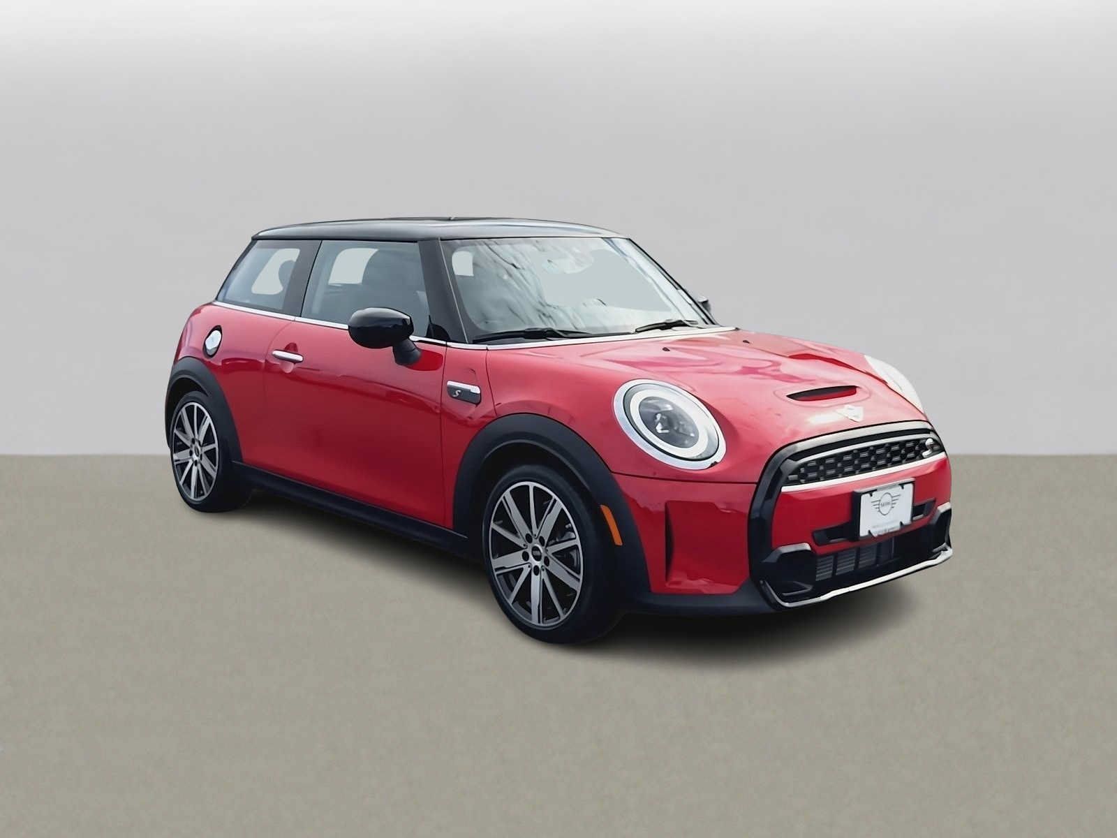 Used 2024 MINI Cooper S FWD image 2