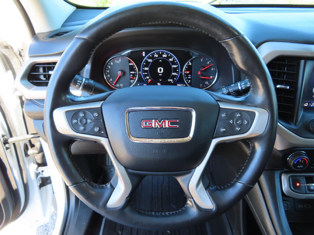 Certified 2022 GMC Acadia Denali w/ GMC Pro Grade Package AWD/4WD image 20
