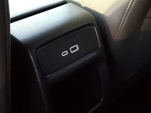 Used 2025 Chevrolet Trax ACTIV w/ Driver Confidence Package image 20