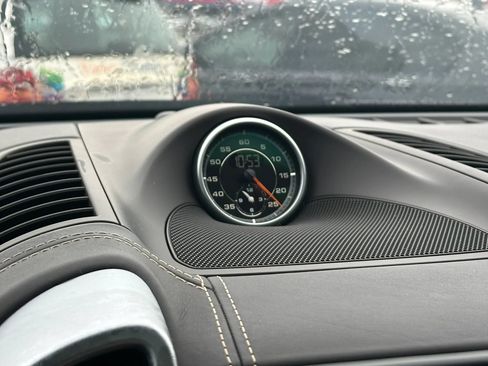 Used 2012 Porsche Cayenne Turbo AWD/4WD image 33