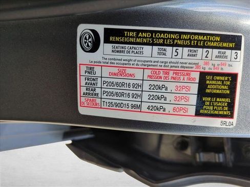 Used 2020 Nissan Kicks S FWD image 14