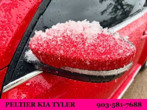 Used 2015 Volkswagen Beetle 1.8T image 6