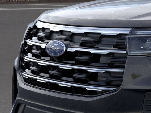 New 2026 Ford Explorer Active image 17
