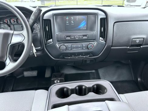 Used 2017 Chevrolet Silverado 1500 W/T AWD/4WD image 12