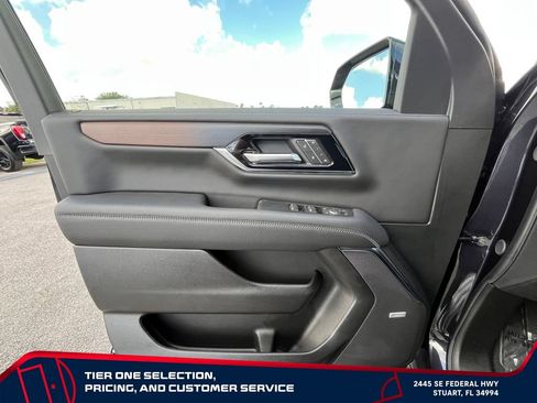 New 2026 GMC Yukon XL Denali w/ Denali Reserve Package AWD/4WD image 23