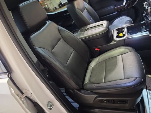 Used 2021 GMC Sierra 1500 SLT w/ SLT Convenience Package AWD/4WD image 26