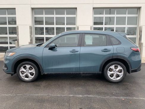 Certified 2024 Honda HR-V LX image 3