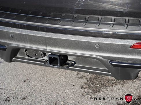 Used 2025 Ford Explorer ST image 4