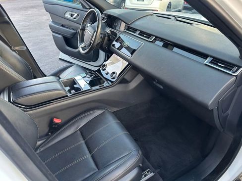 Used 2020 Land Rover Range Rover Velar S AWD/4WD image 21