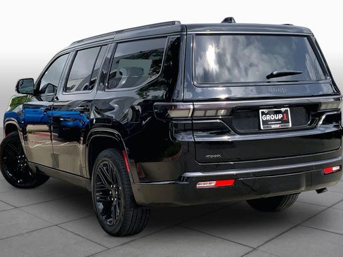 New 2026 Jeep Grand Wagoneer Limited AWD/4WD image 12