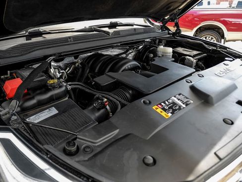 Used 2018 GMC Yukon XL Denali w/ Open Road Package image 56